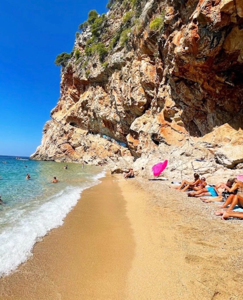 Pasjača Beach